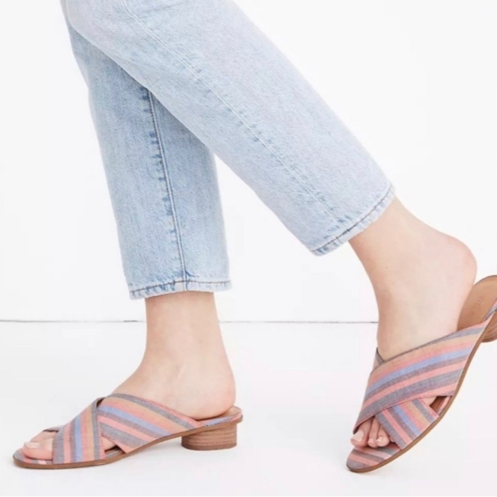 MADEWELL "RUTHIE"
RAINBOW STRIPE SANDALS .